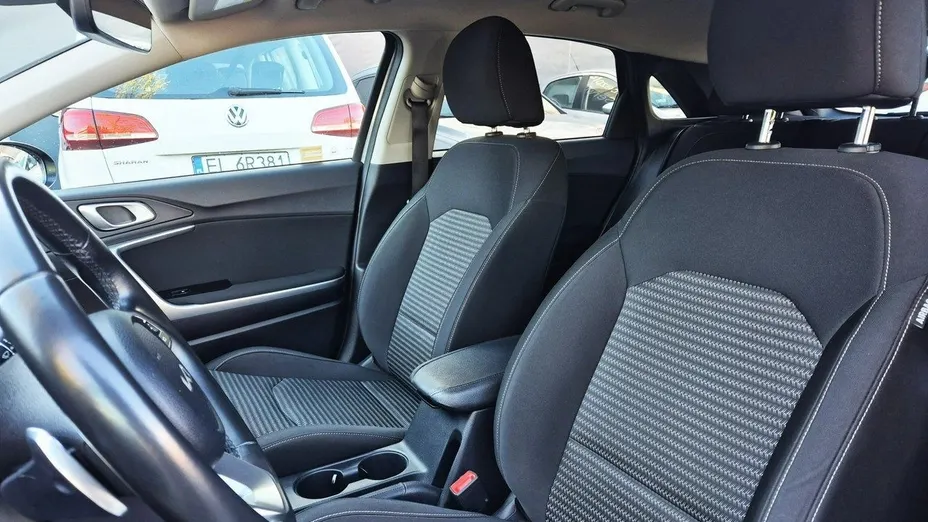 KIA Cee'd Ceed 1.5 T-GDI M DCT