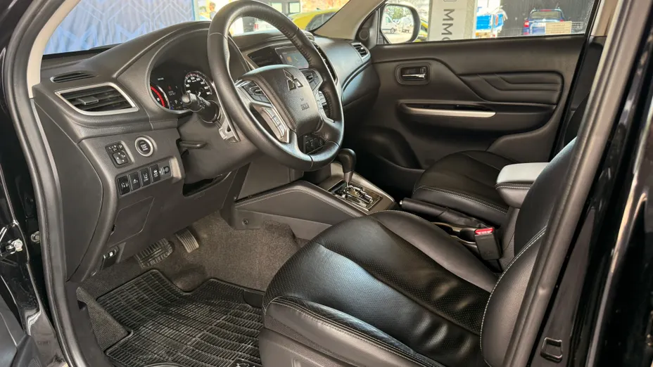 MITSUBISHI L 200 L200 2.2 d DC Instyle Plus aut