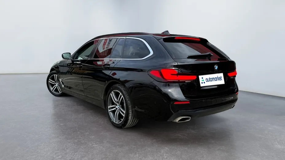 BMW Seria 5 520d xDrive Luxury Line sport-aut