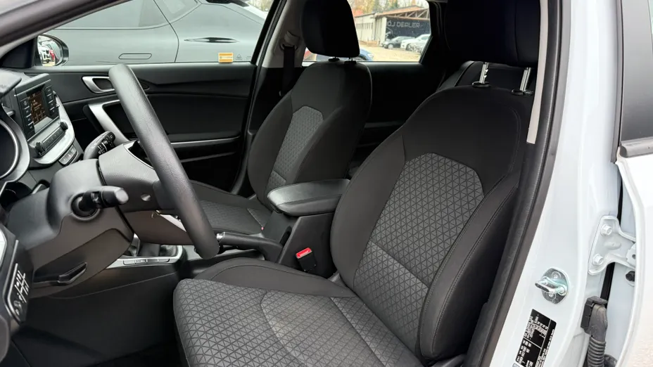 KIA Cee'd Ceed 1.0 T-GDI S