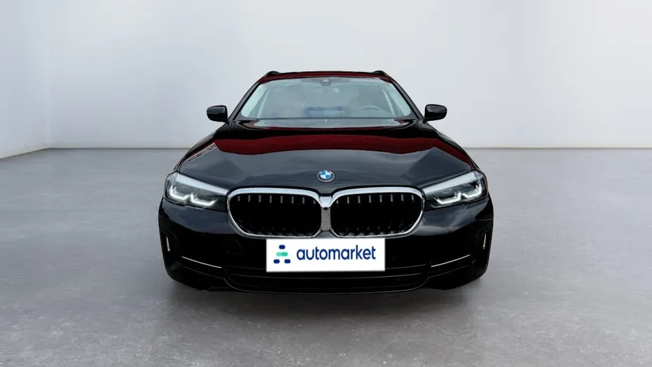 BMW Seria 5 520d xDrive Luxury Line sport-aut