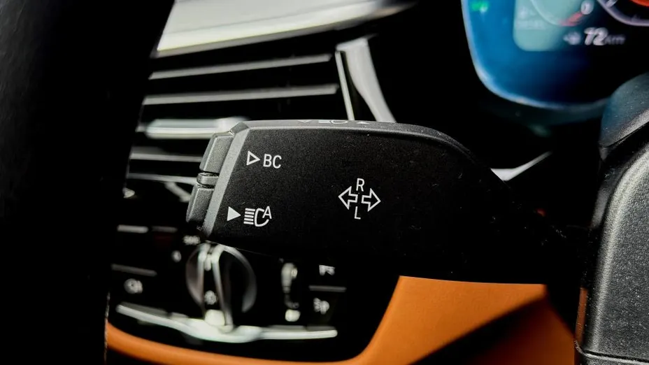 BMW Seria 5 520d xDrive Luxury Line sport-aut