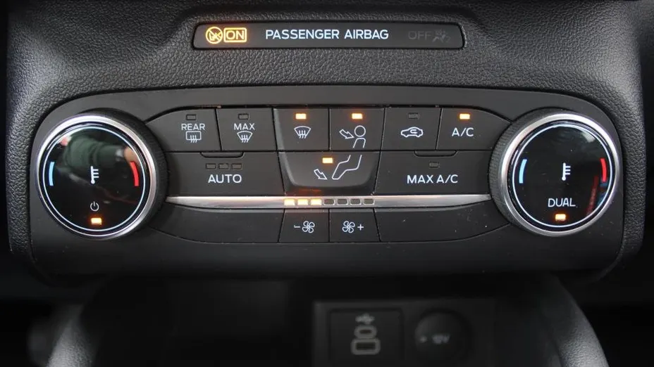 FORD Kuga Kuga 2.5 FHEV FWD Titanium