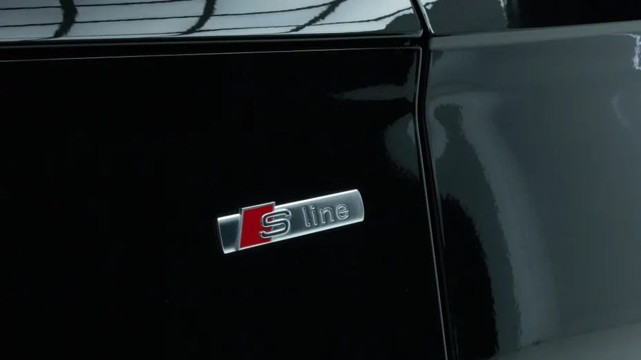 AUDI Q5 Q5 40 TDI mHEV Quattro S Line S tronic