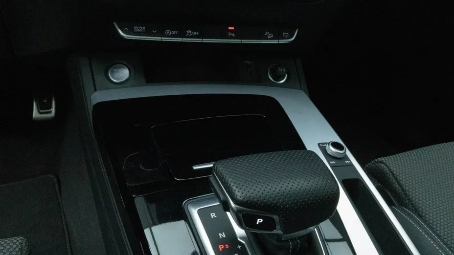 AUDI Q5 Q5 40 TDI mHEV Quattro S Line S tronic