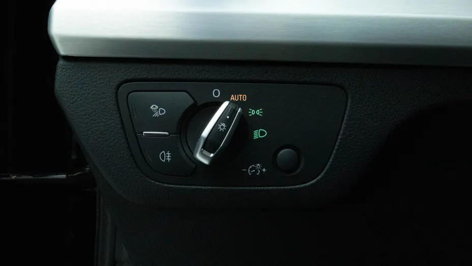 AUDI Q5 Q5 40 TDI mHEV Quattro S Line S tronic