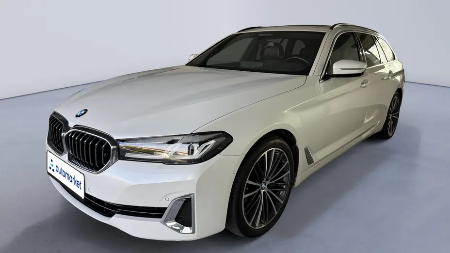 BMW Seria 5 530i GPF xDrive Luxury Line aut