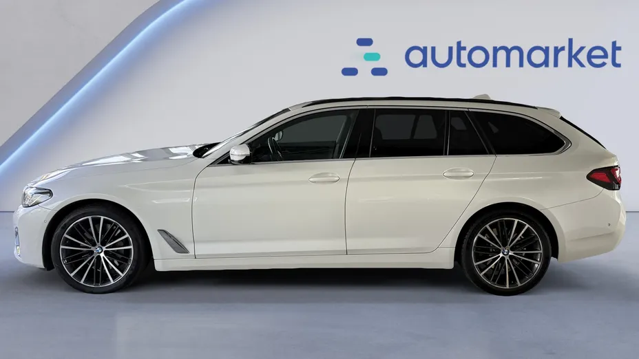 BMW Seria 5 530i GPF xDrive Luxury Line aut