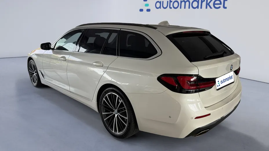 BMW Seria 5 530i GPF xDrive Luxury Line aut