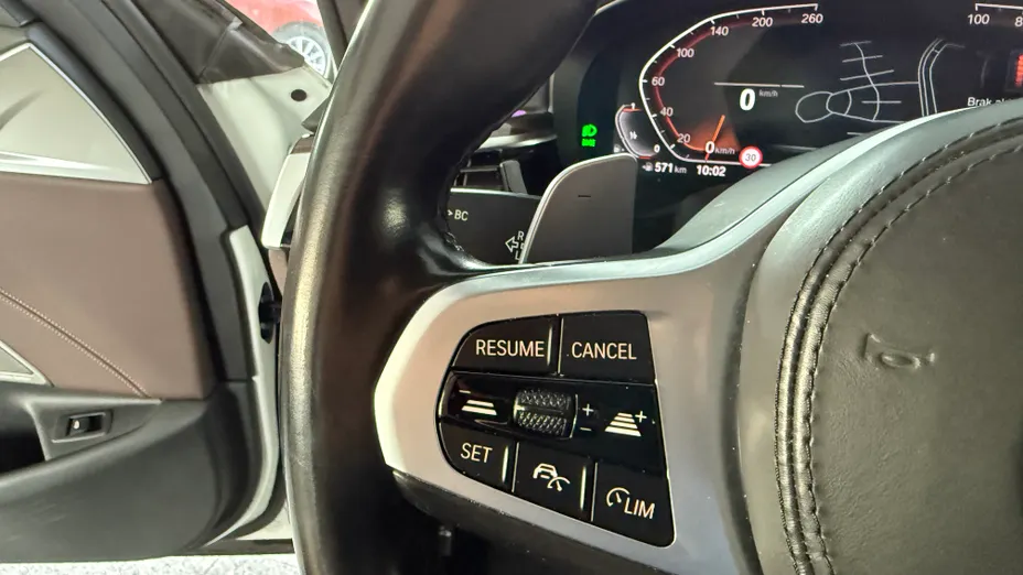 BMW Seria 5 530i GPF xDrive Luxury Line aut