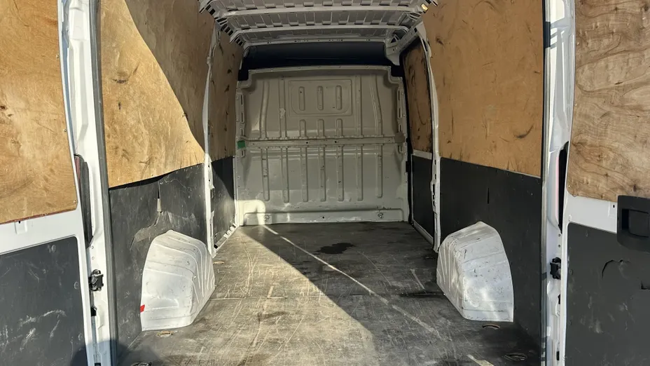 PEUGEOT Boxer Boxer 435 BlueHDi L4H2 Pro