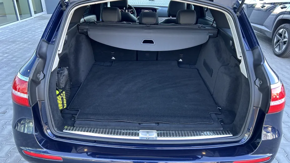 MERCEDES-BENZ E Klasa E 220 d 9G-TRONIC