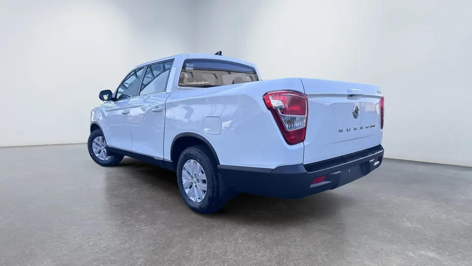 SSANGYONG Musso Musso Grand 2.2 e-XDi Adventure 4WD aut Nowy
