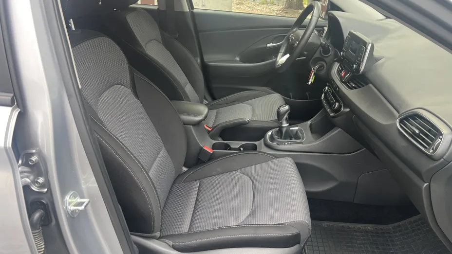 HYUNDAI i30 i30 1.5 DPI Modern