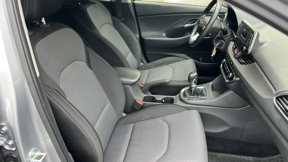 HYUNDAI i30 i30 1.5 DPI Modern