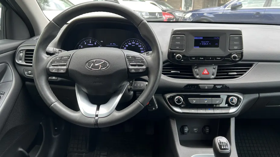 HYUNDAI i30 i30 1.5 DPI Modern