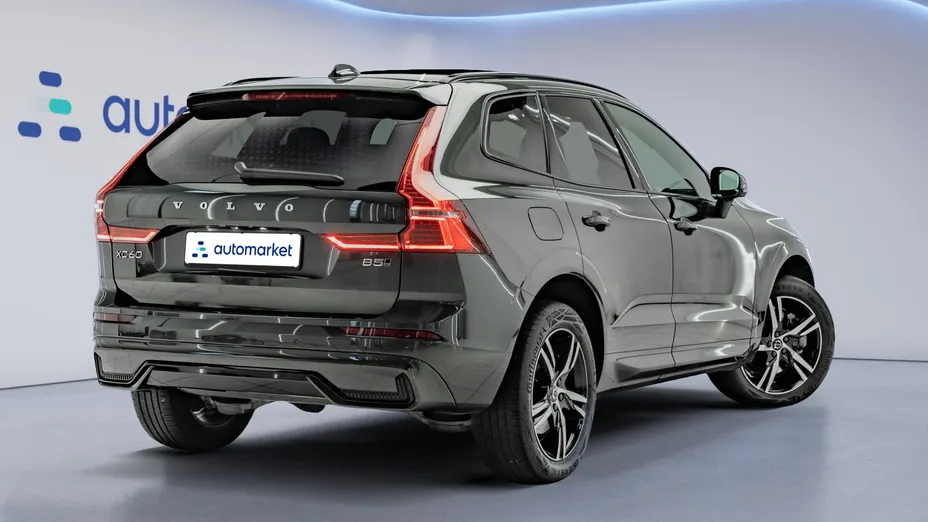 VOLVO XC60 XC60 B5 D AWD Ultimate Dark aut