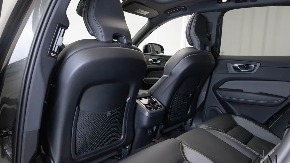 VOLVO XC60 XC60 B5 D AWD Ultimate Dark aut