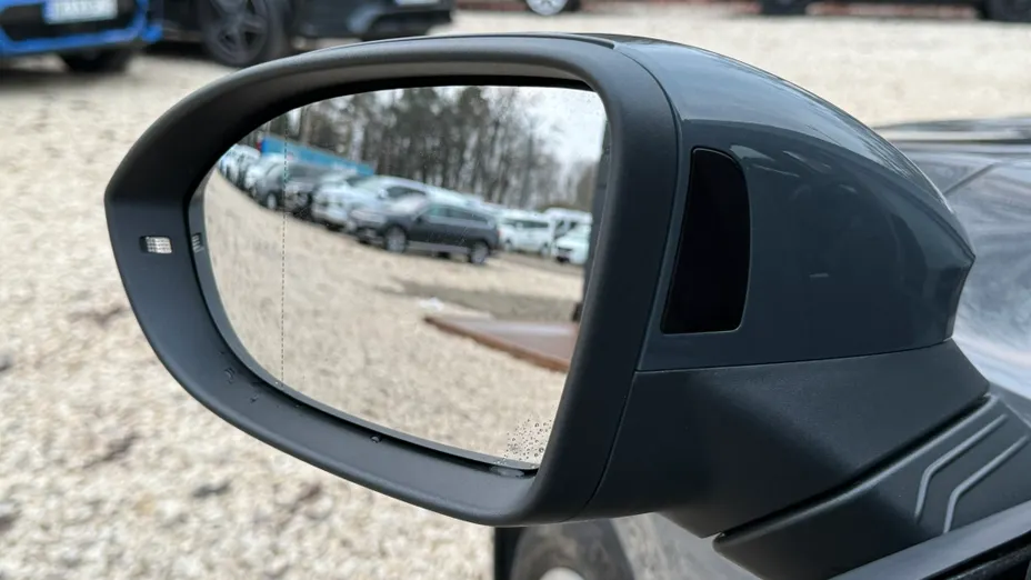 VOLKSWAGEN Golf Golf VIII 1.0 TSI Life