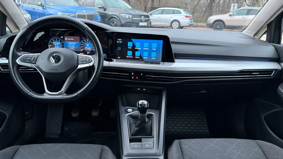 VOLKSWAGEN Golf Golf VIII 1.0 TSI Life