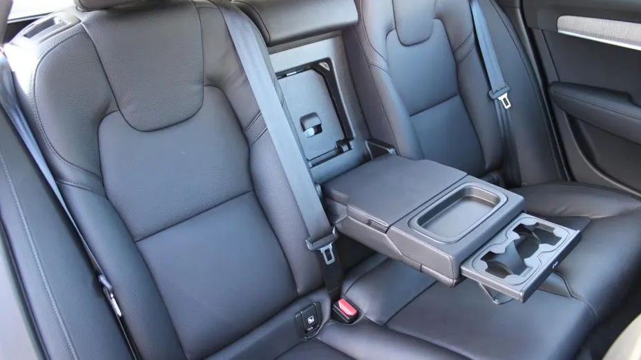 VOLVO V90 V90 CC B4 D AWD Pro aut