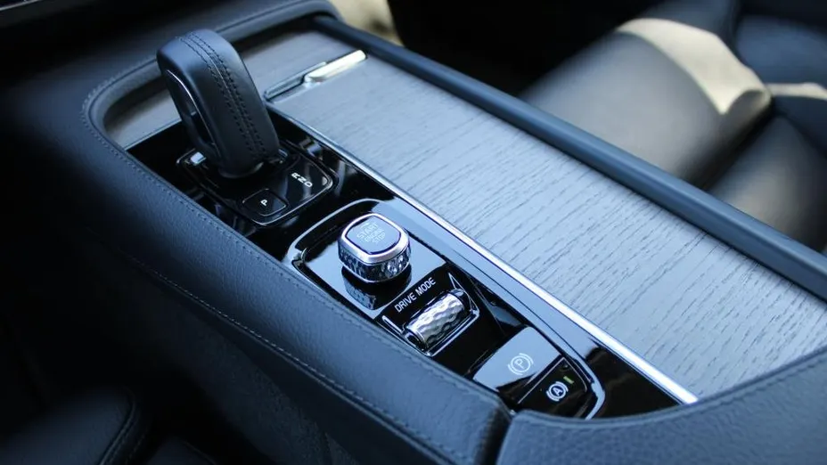 VOLVO V90 V90 CC B4 D AWD Pro aut