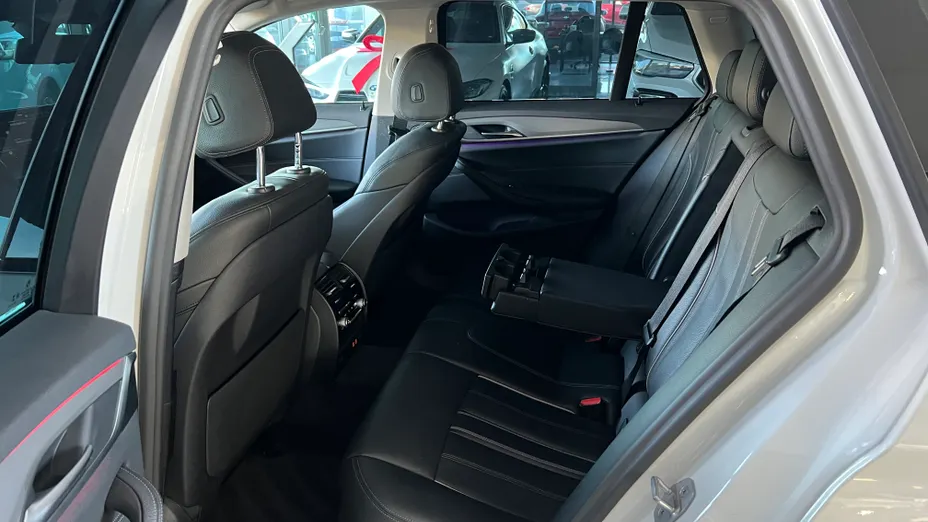 BMW Seria 5 520d mHEV Luxury Line aut