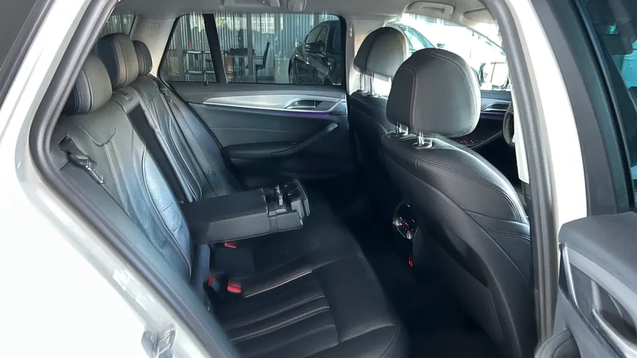 BMW Seria 5 520d mHEV Luxury Line aut