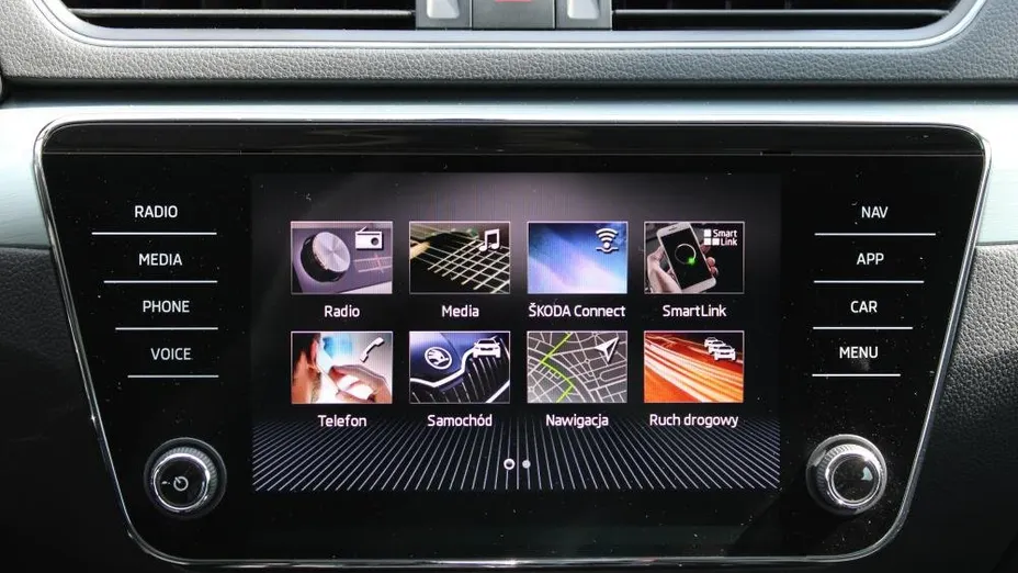 SKODA Superb Superb 1.8 TSI Ambition DSG