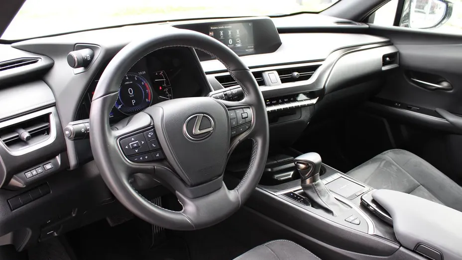LEXUS UX UX 250h GPF Business Edition 2WD