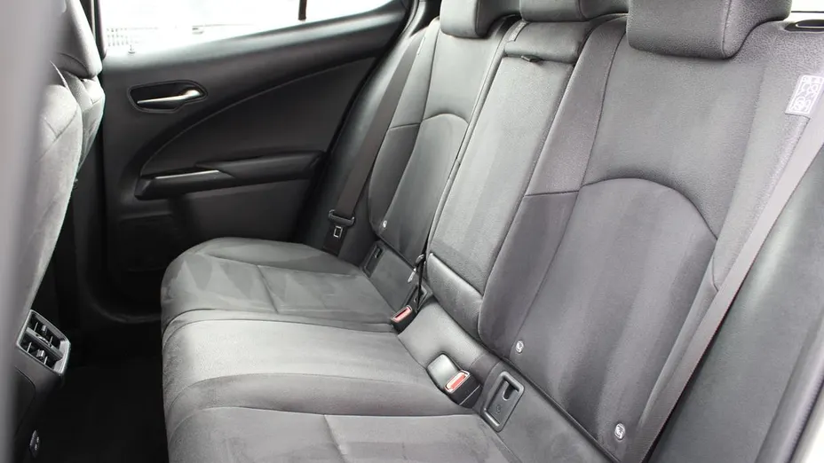 LEXUS UX UX 250h GPF Business Edition 2WD
