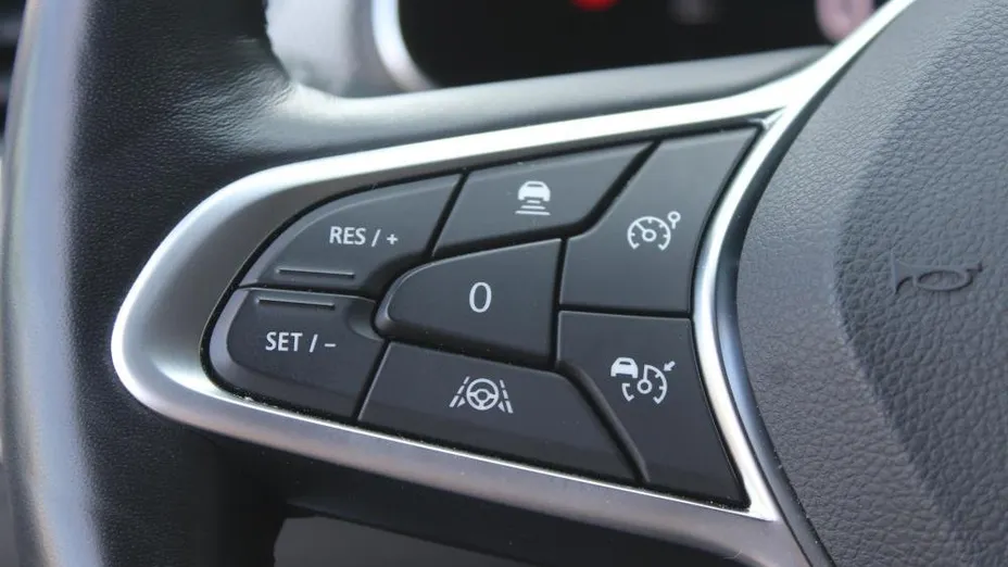 RENAULT Arkana Arkana 1.3 TCe mHEV Techno EDC