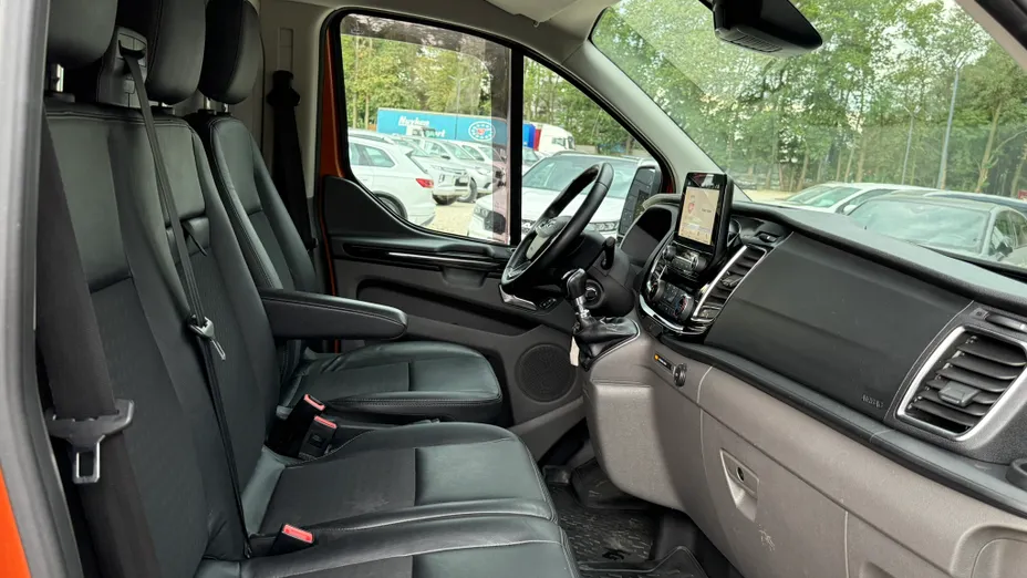 FORD Transit Custom Transit Custom 320 L2H1 Sport