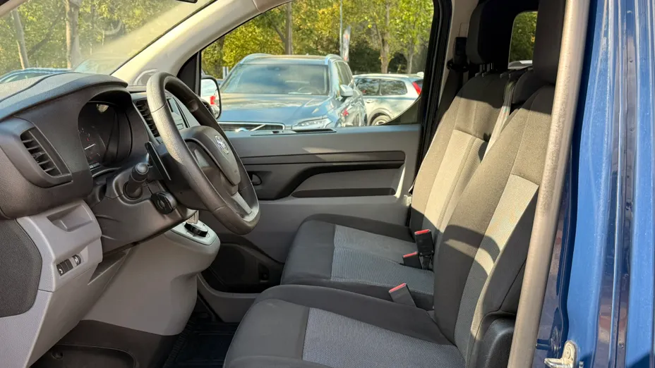 TOYOTA Proace Verso Proace Verso 2.0 D4-D Long Business Aut.