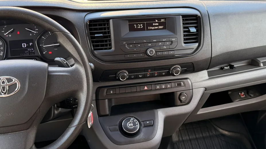 TOYOTA Proace Verso Proace Verso 2.0 D4-D Long Business Aut.