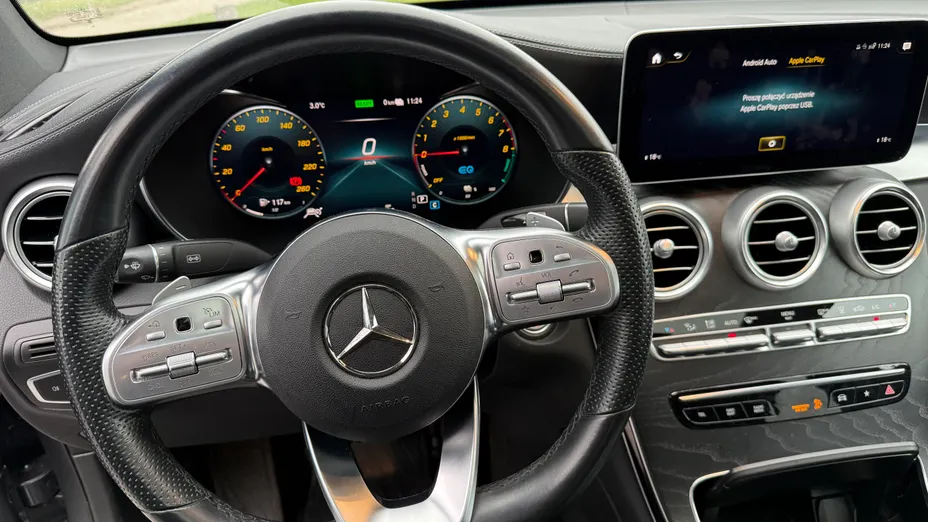 MERCEDES-BENZ GLC GLC 300 e 4-Matic AMG Line