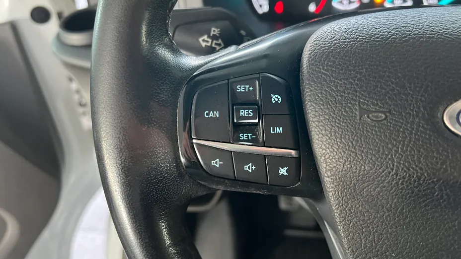 FORD Transit Custom Transit Custom 300 L2H1 Trend