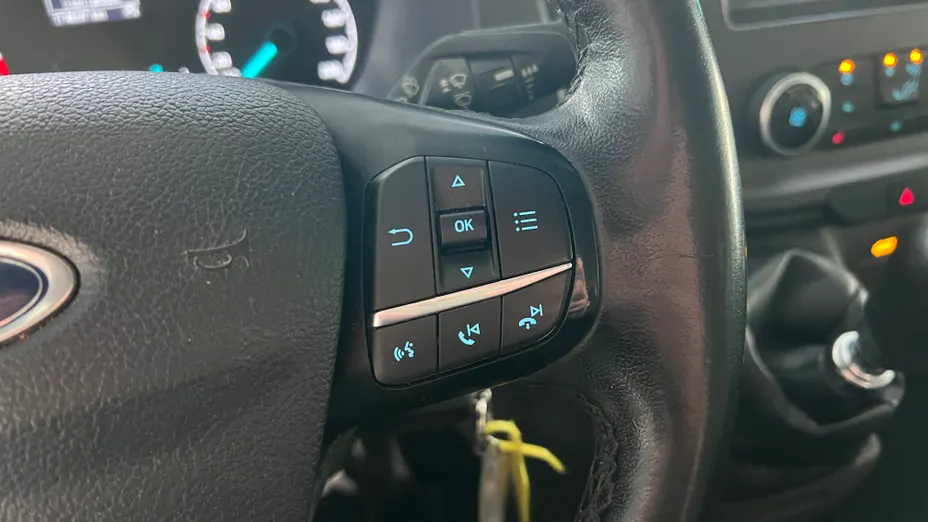 FORD Transit Custom Transit Custom 300 L2H1 Trend