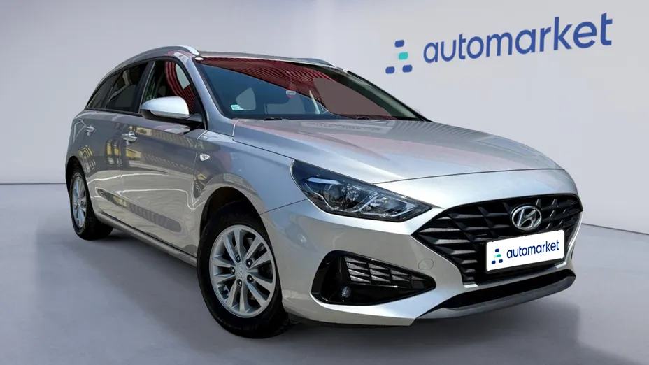 HYUNDAI i30 i30 1.5 DPI Classic +
