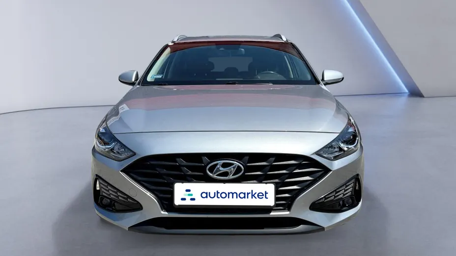 HYUNDAI i30 i30 1.5 DPI Classic +