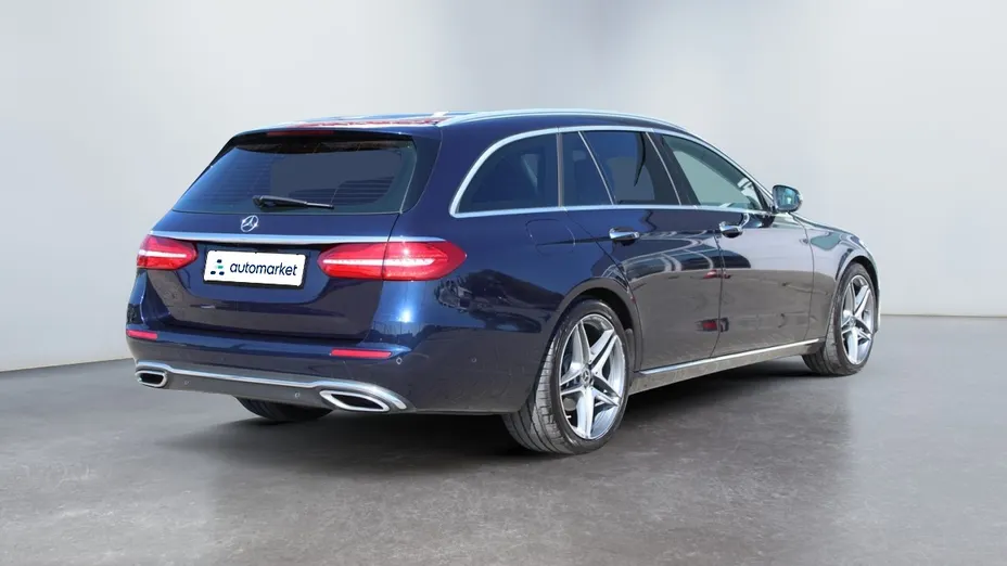 MERCEDES-BENZ E Klasa E 220 d 4-Matic 9G-TRONIC