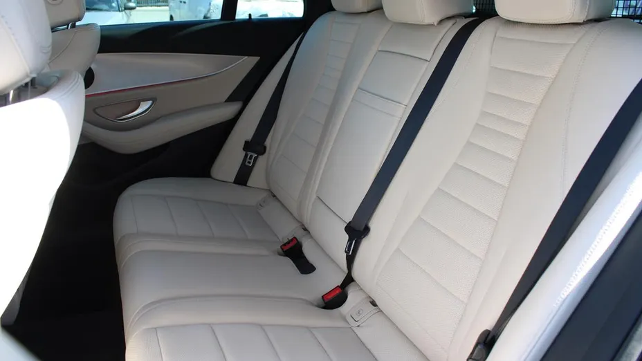 MERCEDES-BENZ E Klasa E 220 d 4-Matic 9G-TRONIC