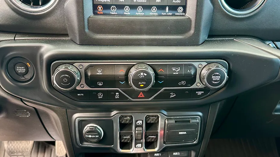 JEEP Wrangler Wrangler GME 2.0 Turbo Sahara aut