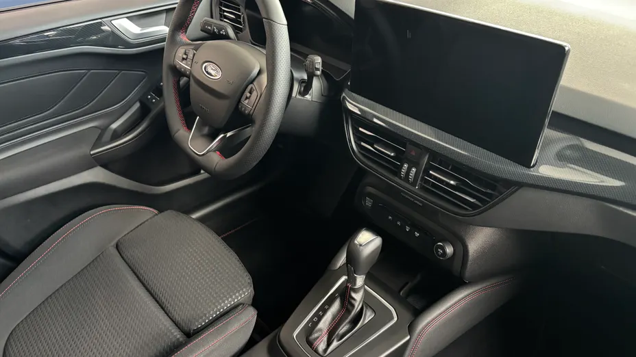 FORD Focus Focus 1.0 EcoBoost mHEV ST-Line X aut Nowy