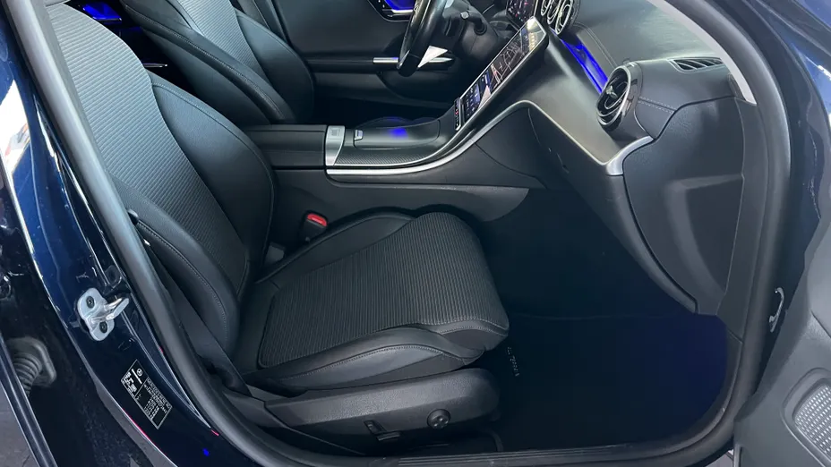 MERCEDES-BENZ C Klasa C 220 d 4MATIC 9G-TRONIC