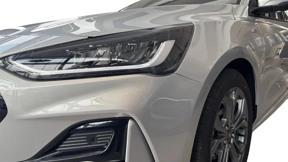 FORD Focus Focus 1.0 EcoBoost mHEV ST-Line X aut Nowy