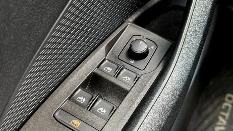 SKODA Octavia Octavia 1.5 TSI ACT Ambition