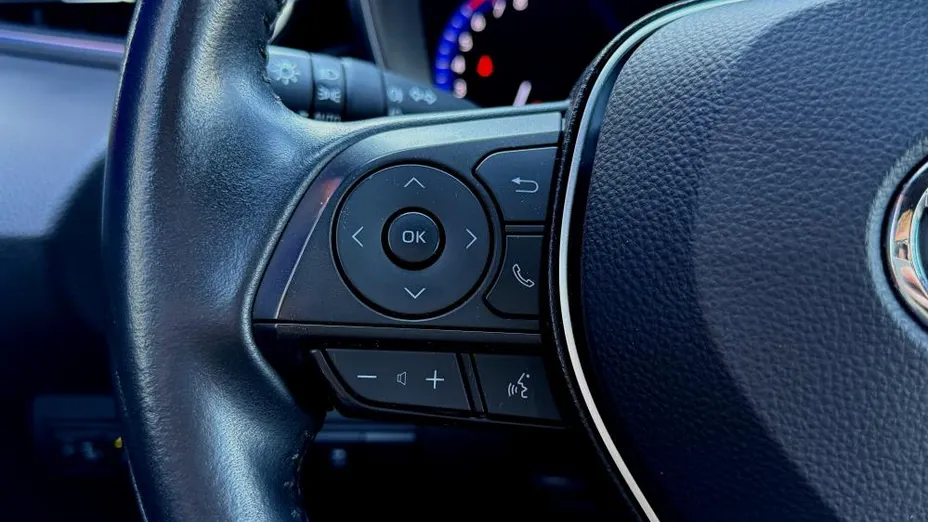 TOYOTA Corolla Corolla 2.0 Hybrid Comfort