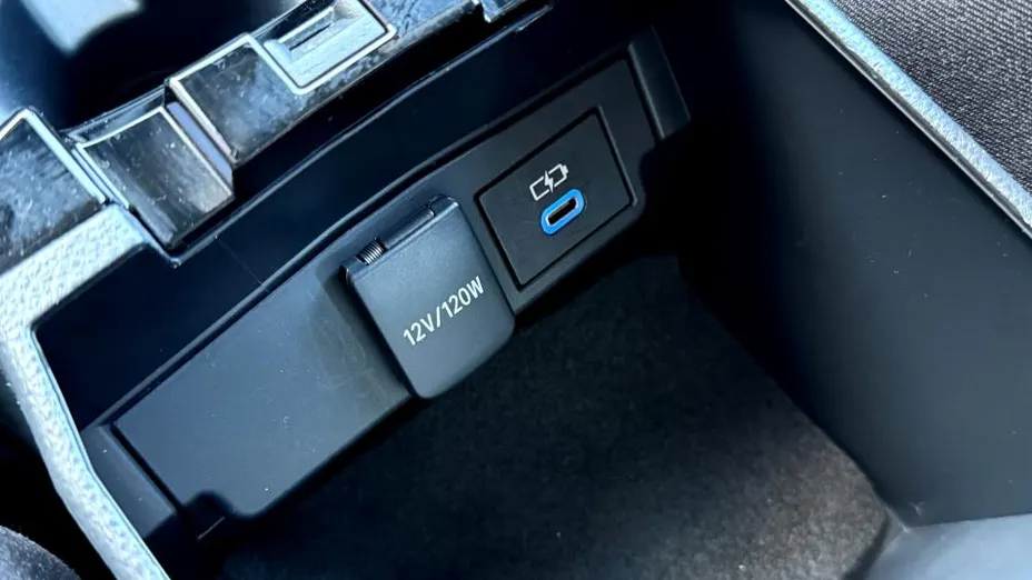 TOYOTA Corolla Corolla 2.0 Hybrid Comfort