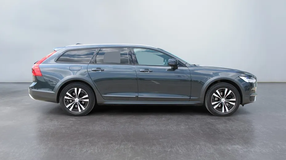 VOLVO V90 V90 CC D4 AWD aut